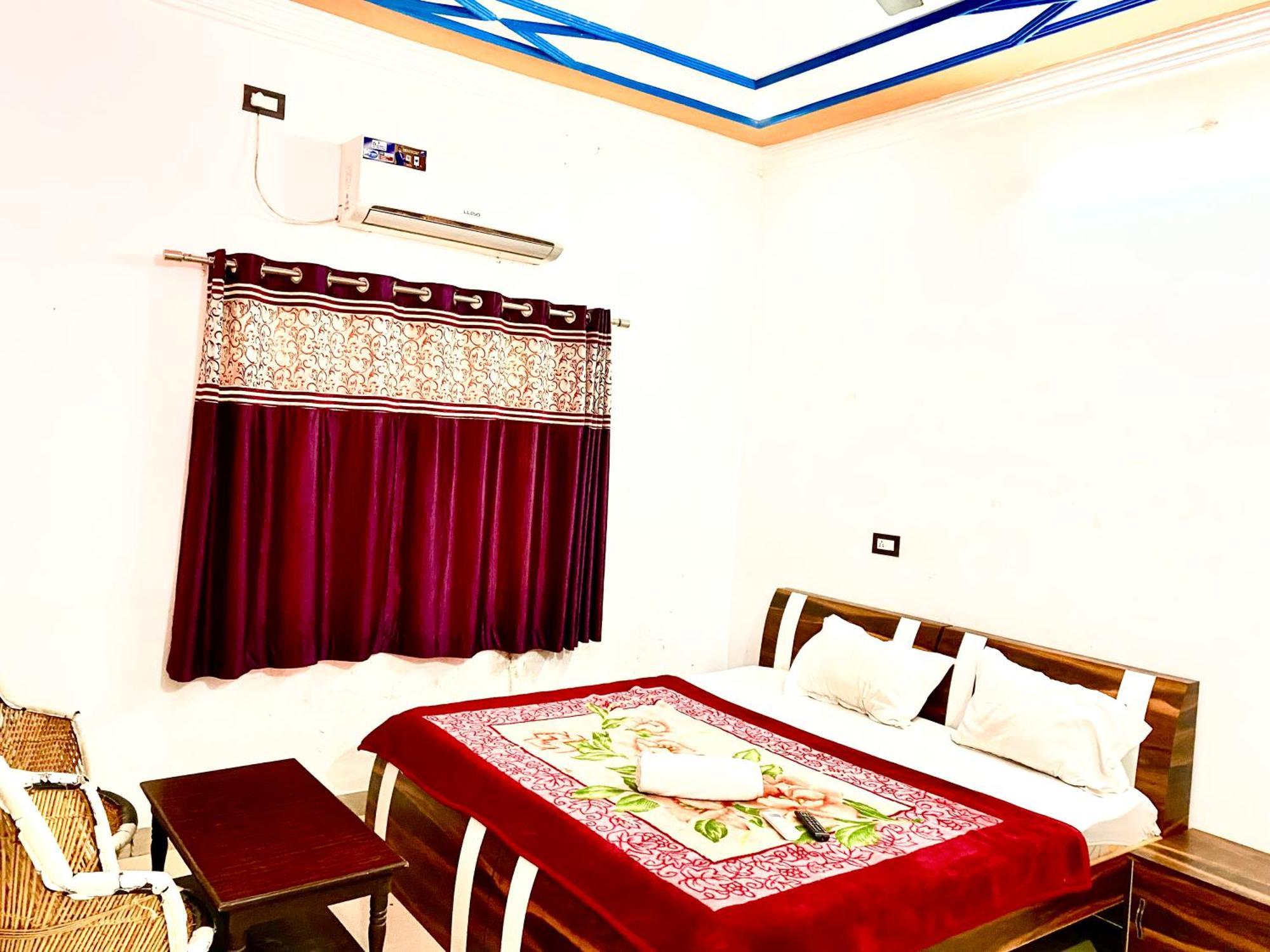The Natural View Pushkar Exterior photo