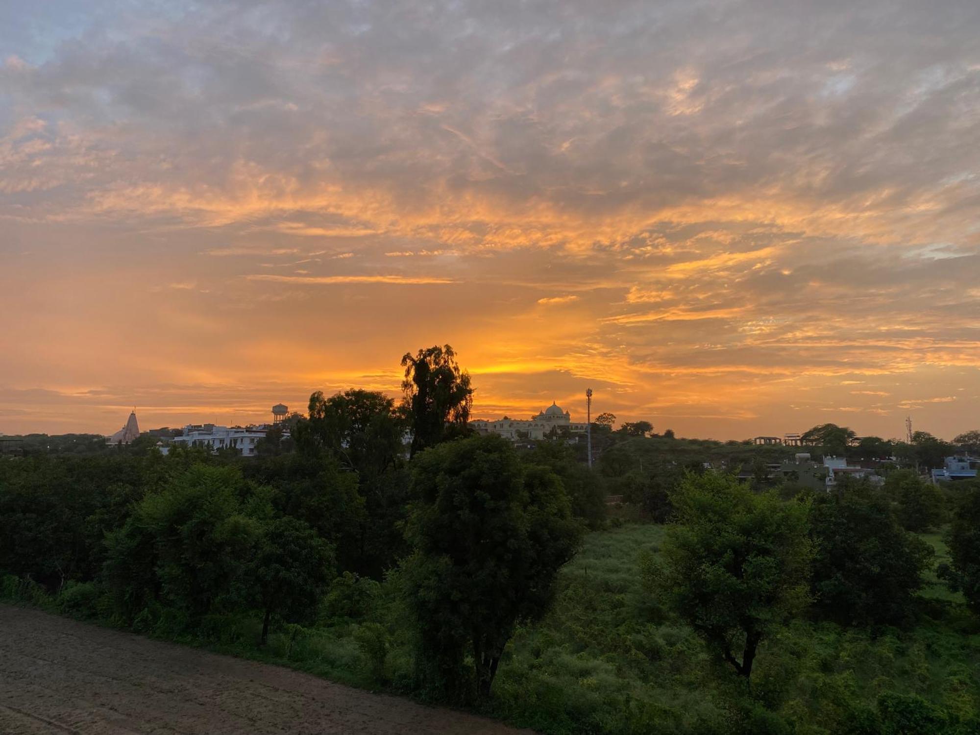 The Natural View Pushkar Hotel Exterior photo