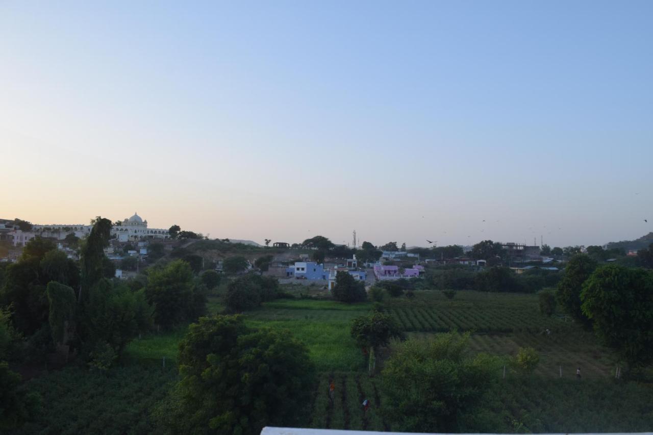 The Natural View Pushkar Hotel Exterior photo