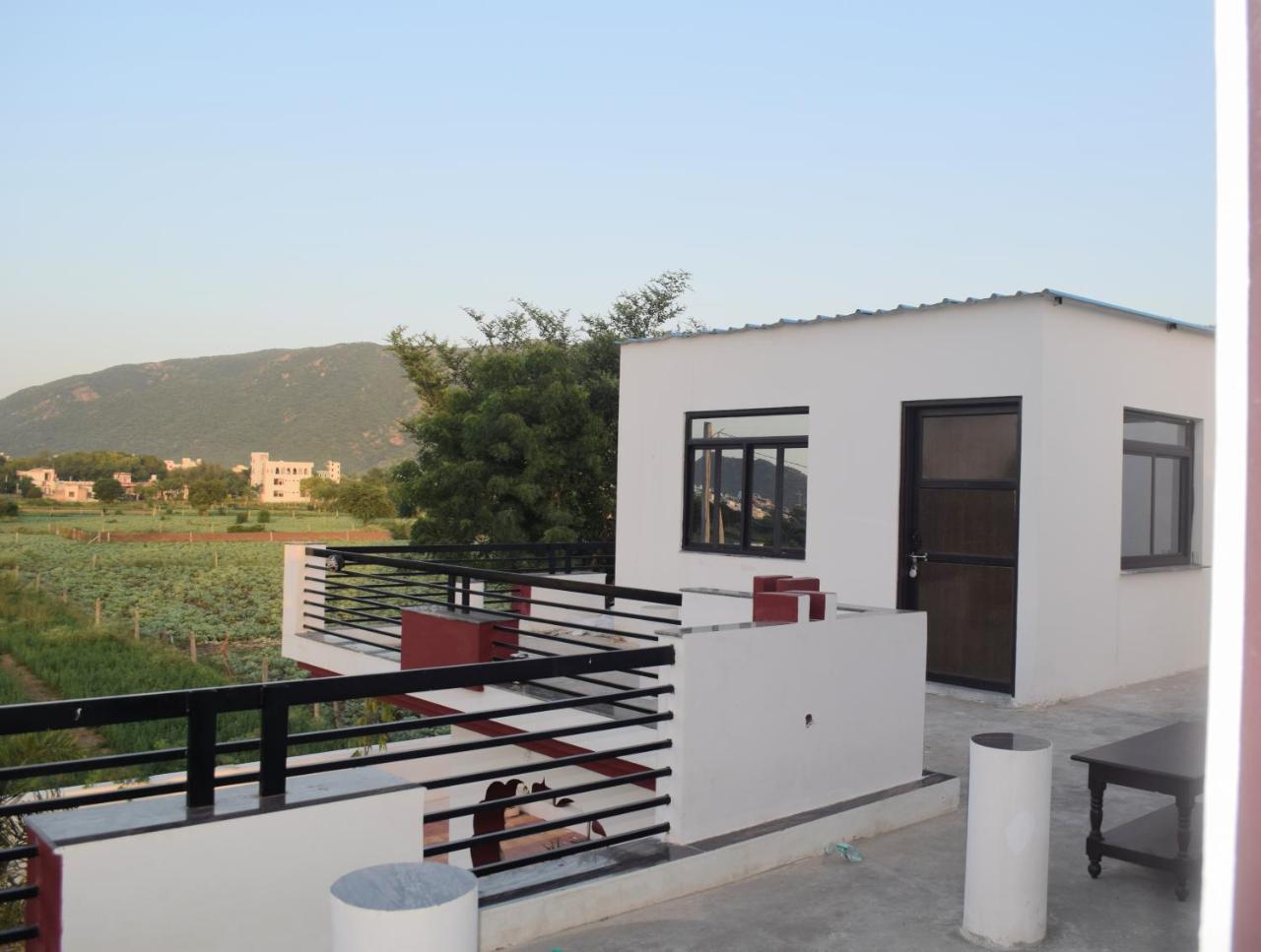 The Natural View Pushkar Hotel Exterior photo