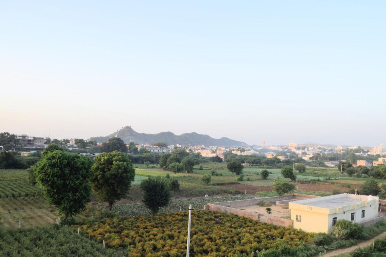 The Natural View Pushkar Hotel Exterior photo